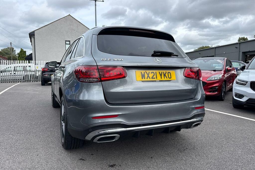 Mercedes-Benz GLC Class Red #15