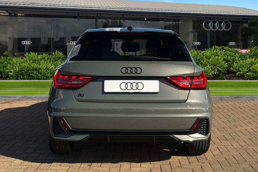 Audi A1 Black Edition 25 Tfsi 95 Ps S Tronic Grey #4