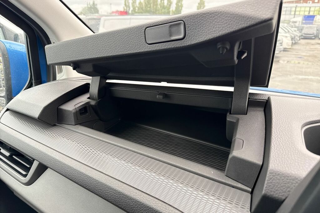 Volkswagen E-Transporter T32 65Kwh Commerce Pro Panel Van YS26BYY Grey #48