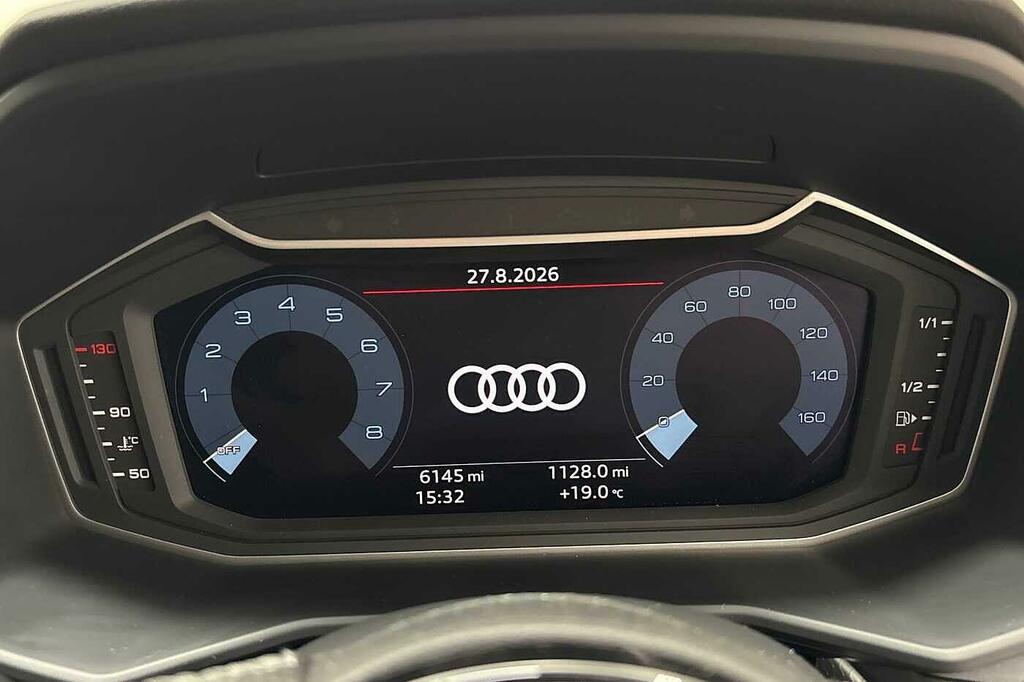 Audi A1 30 Tfsi Black Edition S Tronic Tech Pack Green #11