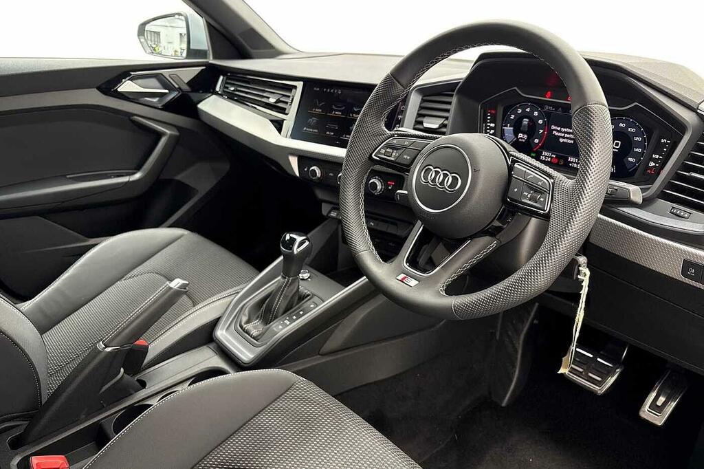Audi A1 S Line 35 Tfsi 150 Ps S Tronic Grey #5
