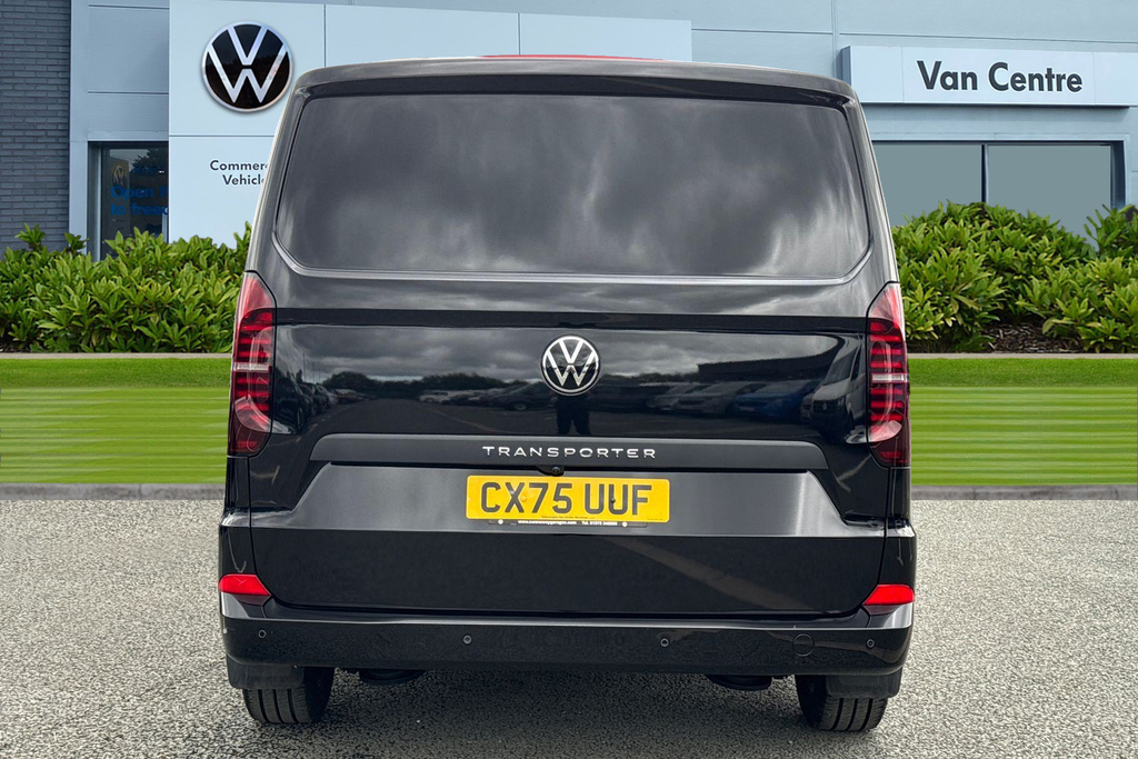 Volkswagen Transporter 2.0 Tdi 110 Commerce Pro Van 5 Plus Black #4