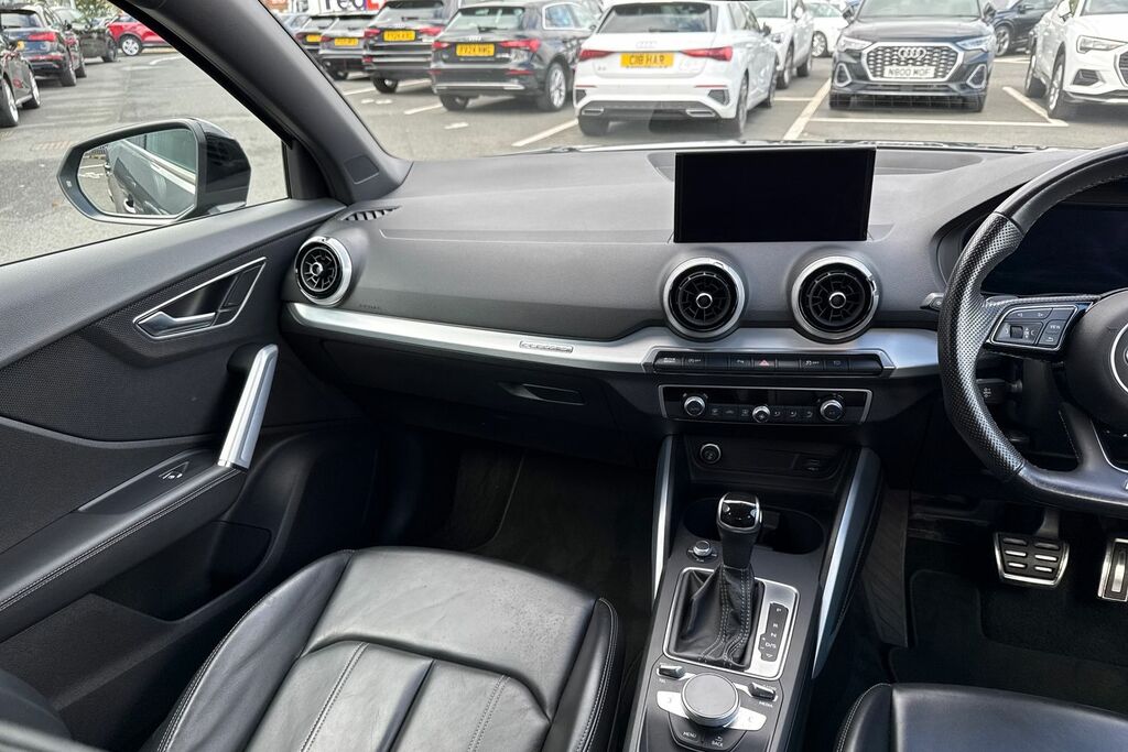Audi SQ2 Sq2 Quattro Black Edition S Tronic  #19