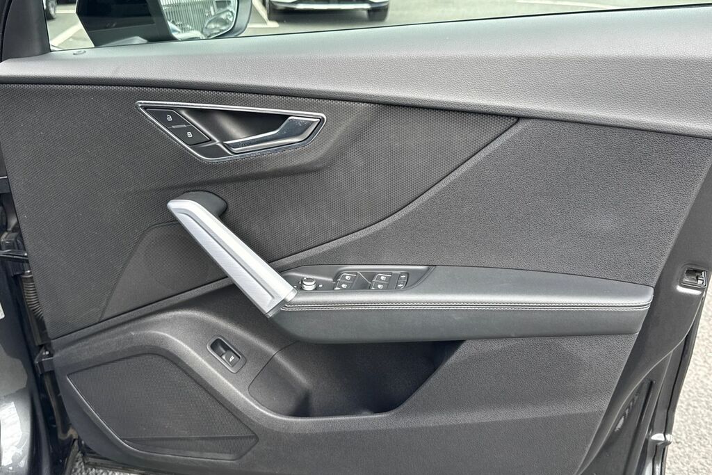 Audi SQ2 Sq2 Quattro Black Edition S Tronic  #20