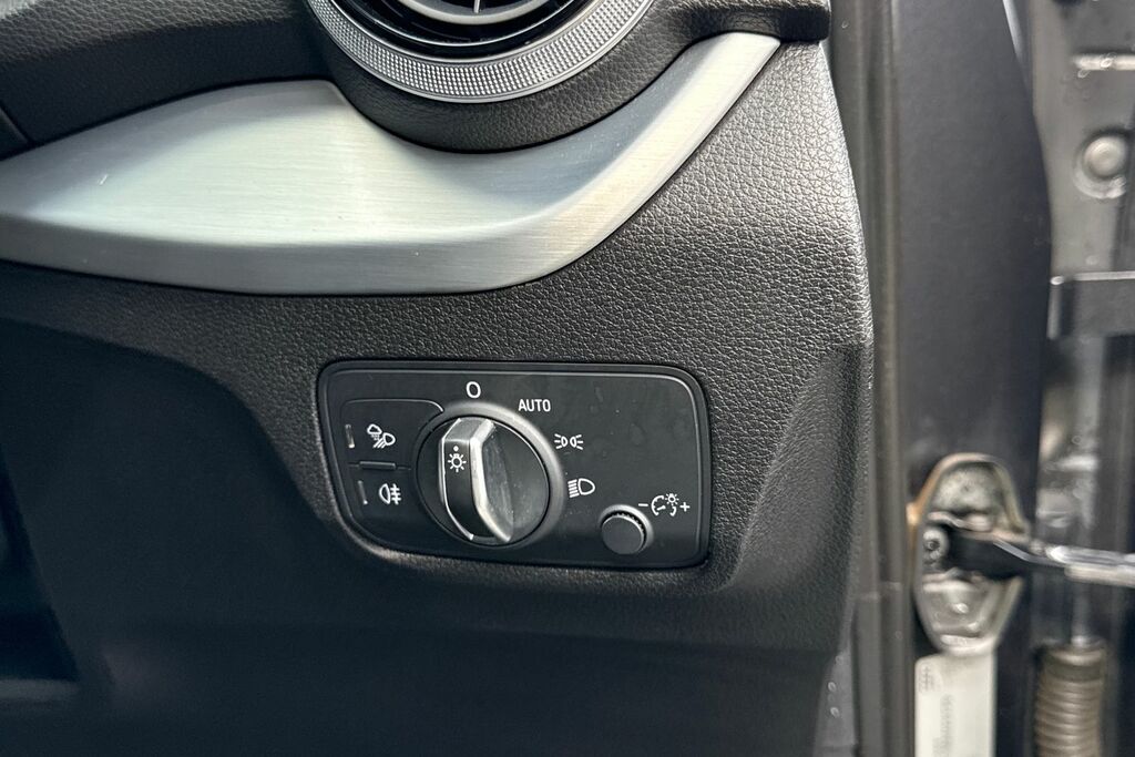 Audi SQ2 Sq2 Quattro Black Edition S Tronic  #36