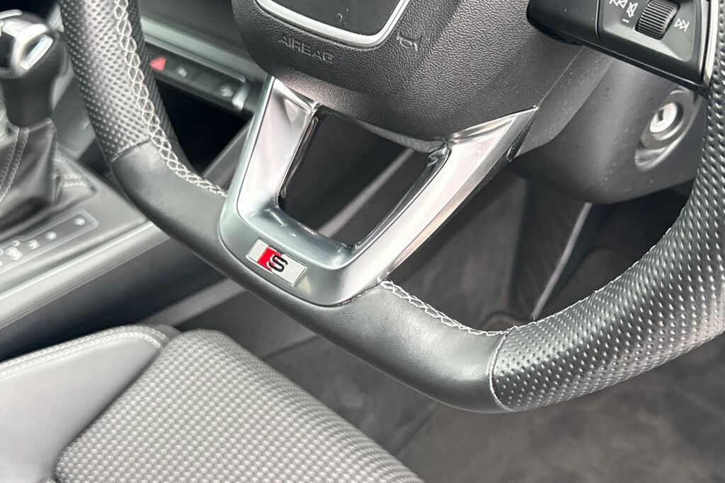 Audi Q3 35 Tfsi S Line S Tronic Tech Pack Grey #37
