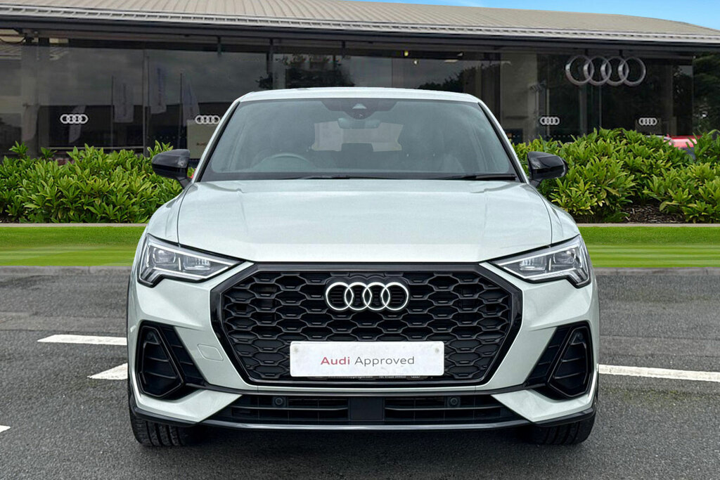 Audi Q3 Black Edition 35 Tdi 150 Ps S Tronic Silver #5