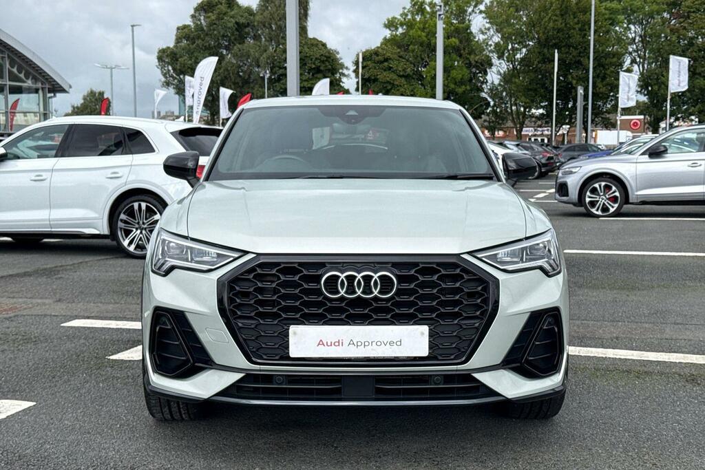 Audi Q3 Black Edition 35 Tdi 150 Ps S Tronic Silver #5