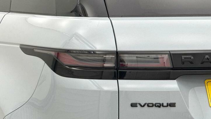 Land Rover Range Rover Evoque Dynamic Hse Black #18