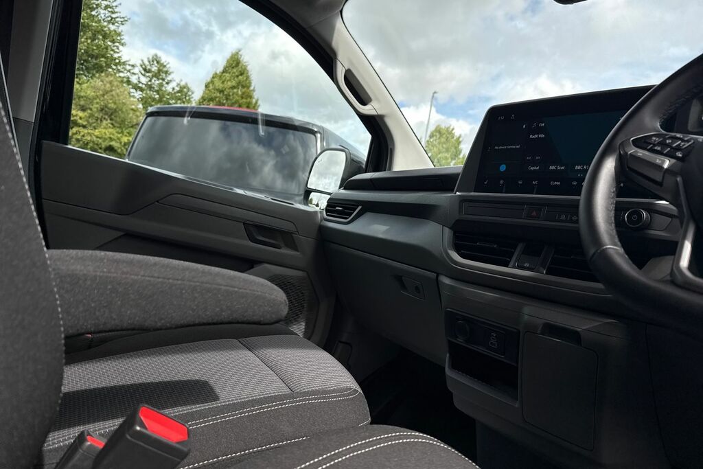 Volkswagen Transporter 2.0 Tdi 110 Commerce Plus Van White #14