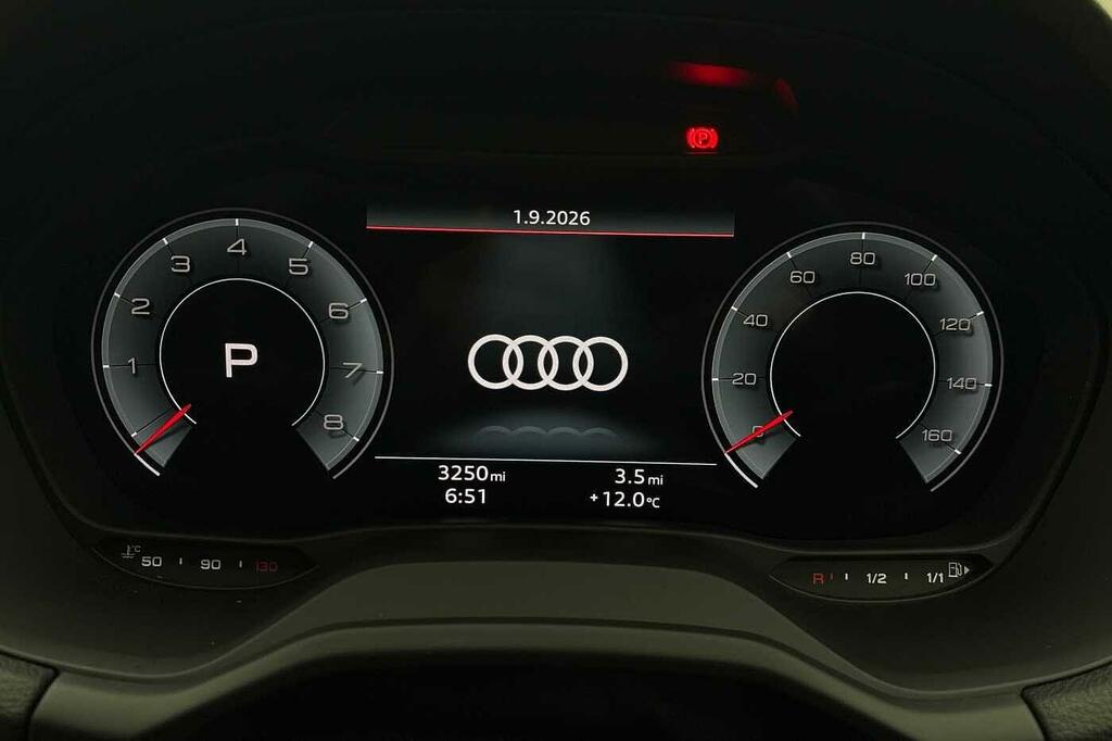 Audi Q2 35 Tfsi S Line Grey #11