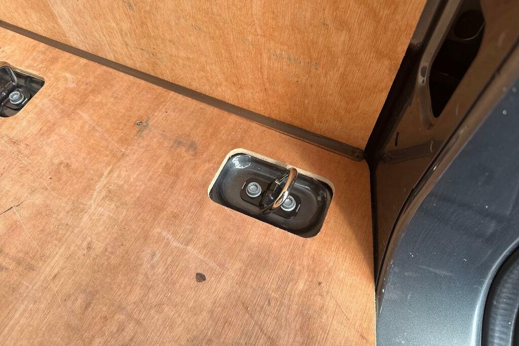 Volkswagen Crafter 2L Commerce Grey #32