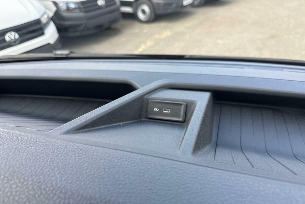 Volkswagen Crafter 2L Commerce Grey #52