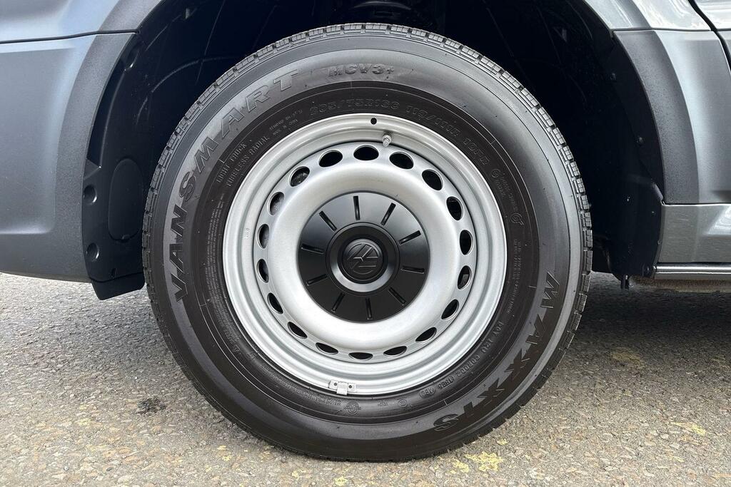 Volkswagen Crafter 2L Commerce Grey #23
