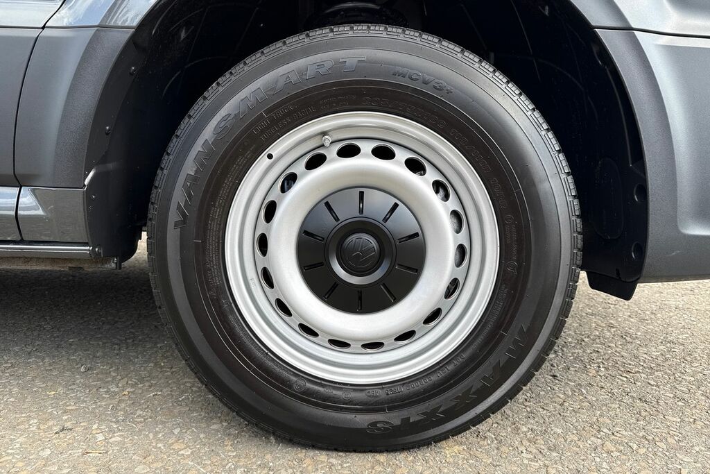 Volkswagen Crafter 2.0 Tdi Cr35 Commerce Plus Panel Van Au Grey #9