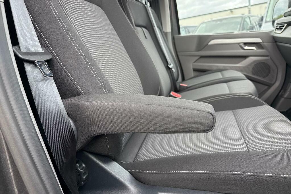 Volkswagen Transporter 2.0 Tdi 150Ps Commerce Pro Van Panel Van Blue #25