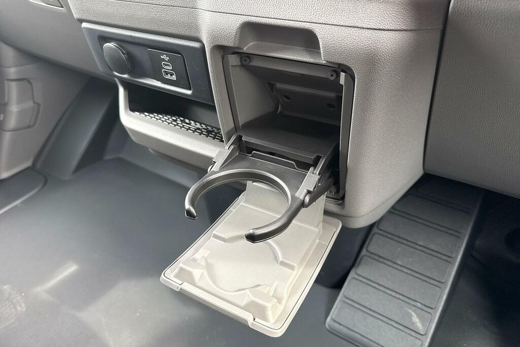 Volkswagen Transporter 2.0 Tdi 150Ps Commerce Pro Van Panel Van Blue #44