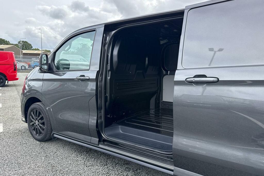 Volkswagen Transporter 2.0 Tdi 150Ps Commerce Pro Van Panel Van Blue #32