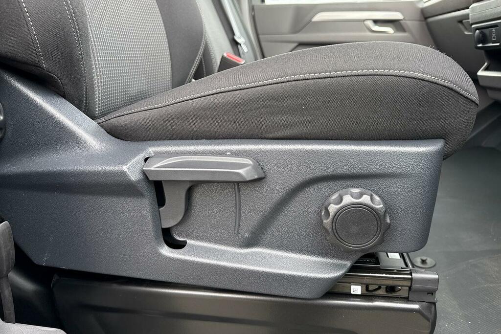 Volkswagen Transporter 2.0 Tdi 150Ps Commerce Pro Van Panel Van Blue #24