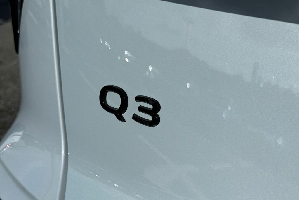 Audi Q3 35 Tfsi Black Edition S Tronic Tech Pack Black #39
