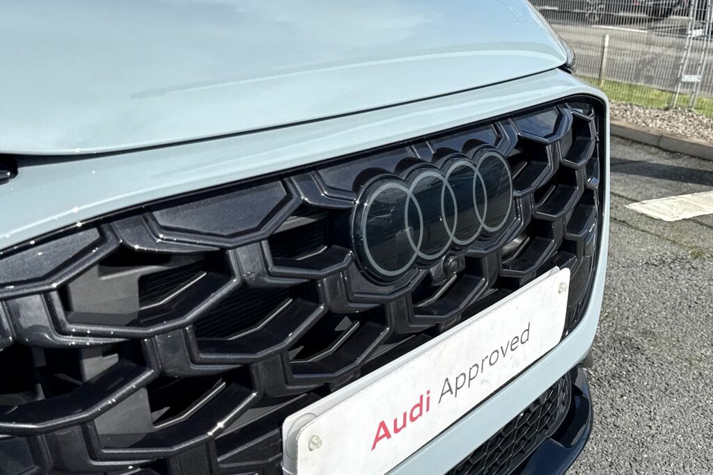 Audi Q3 35 Tfsi Black Edition S Tronic Tech Pack Black #24