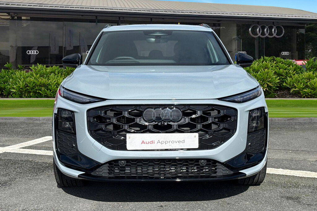 Audi Q3 Suv Edition 1 Tdi 150 Ps S Tronic Grey #5