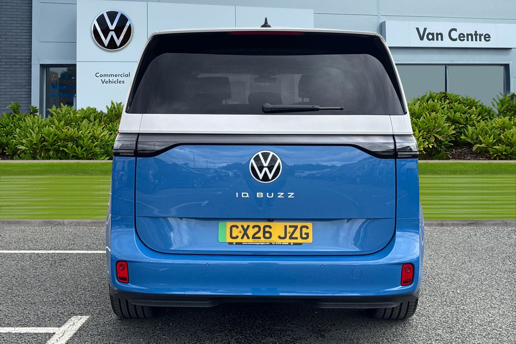 Volkswagen ID.Buzz 210Kw Life Pro 79Kwh White #4
