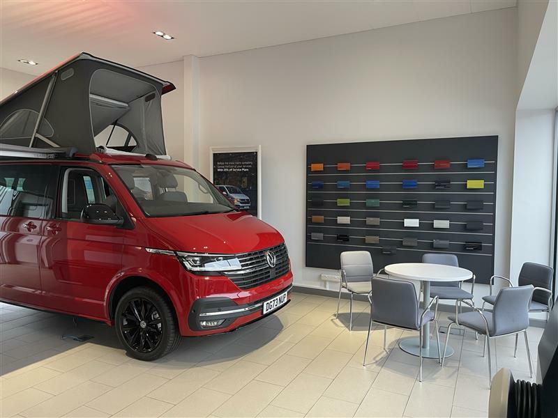 Volkswagen ID.Buzz Pro 79Kwh Commerce White #47