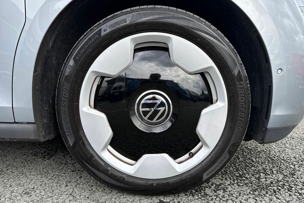 Volkswagen ID.Buzz Pro 79Kwh Commerce Panel Van 28 Black #9