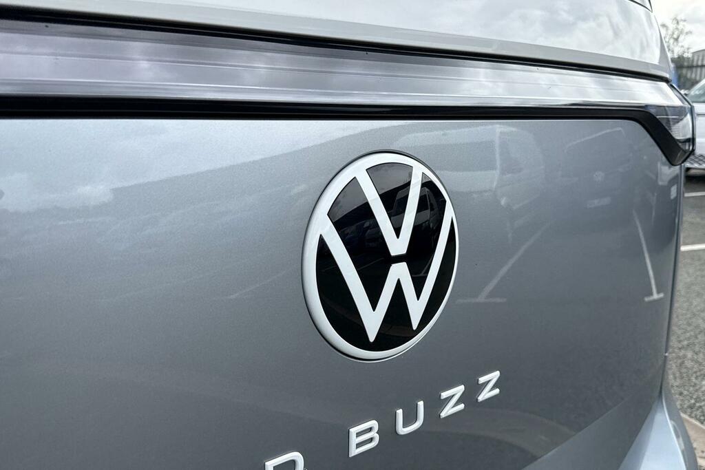 Volkswagen ID.Buzz Pro 79Kwh Commerce White #28