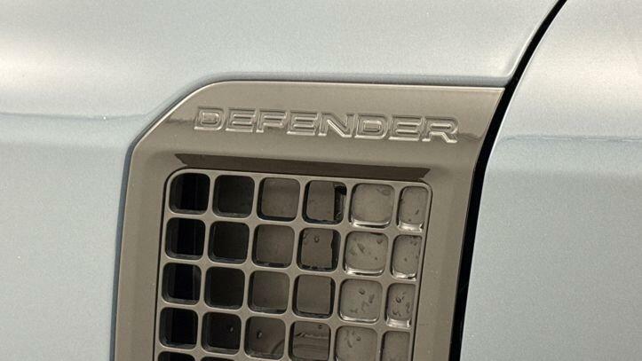 Land Rover Defender X-dynamic Se Red #18