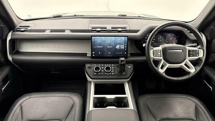 Land Rover Defender 110 X-dynamic Se Black #9