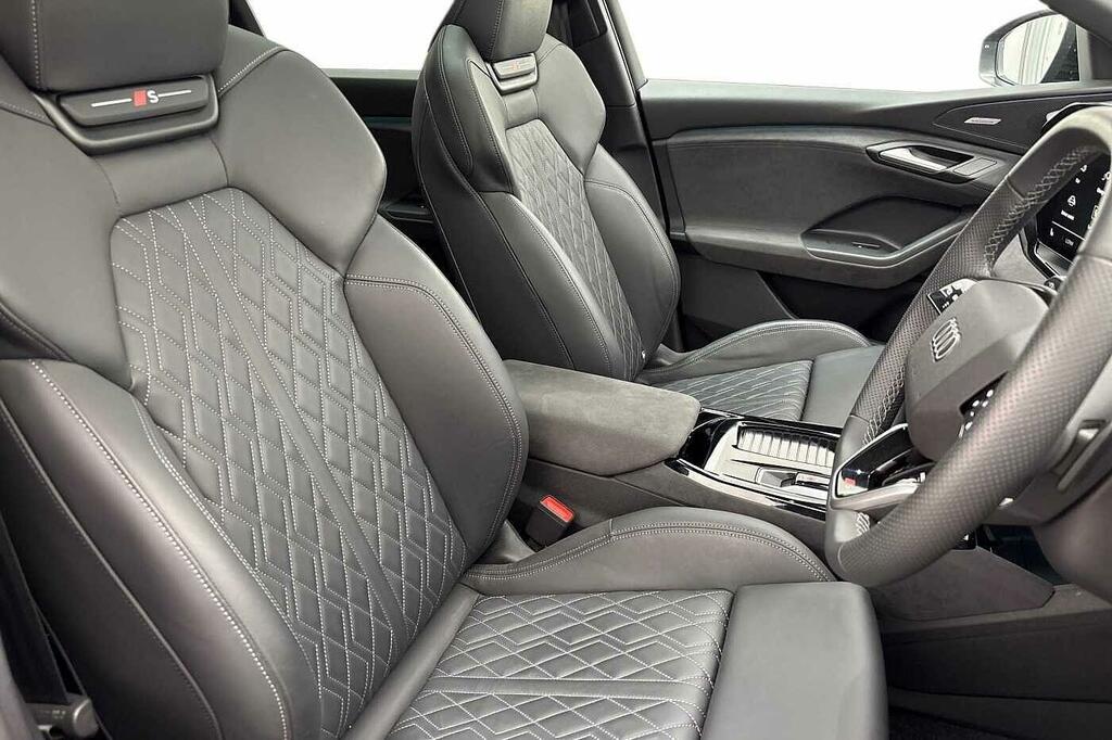 Audi SQ6 E-Tron Sq6 Suv Edition 1 E-tron 360,00 Kw White #10