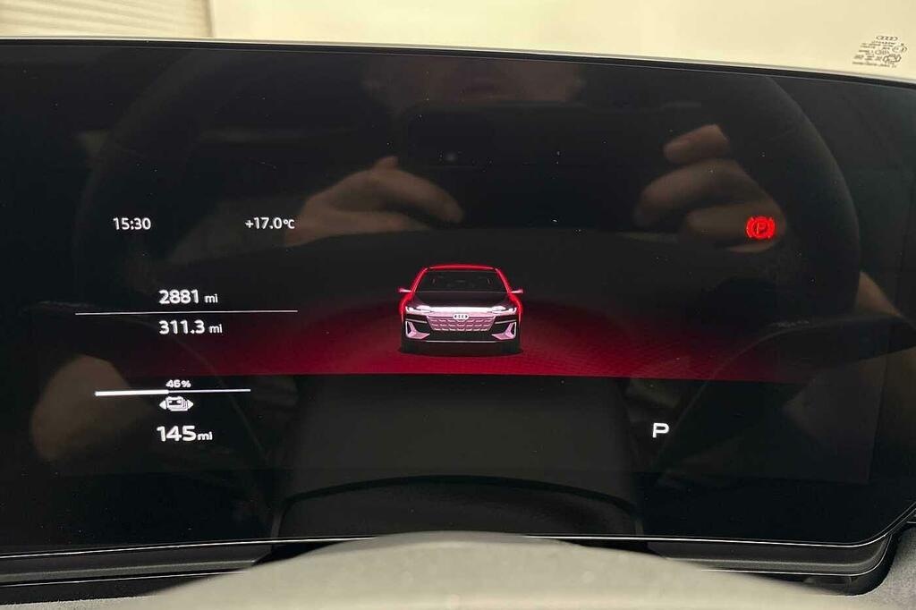 Audi E-tron 225Kw Performance 100Kwh S Line Grey #11