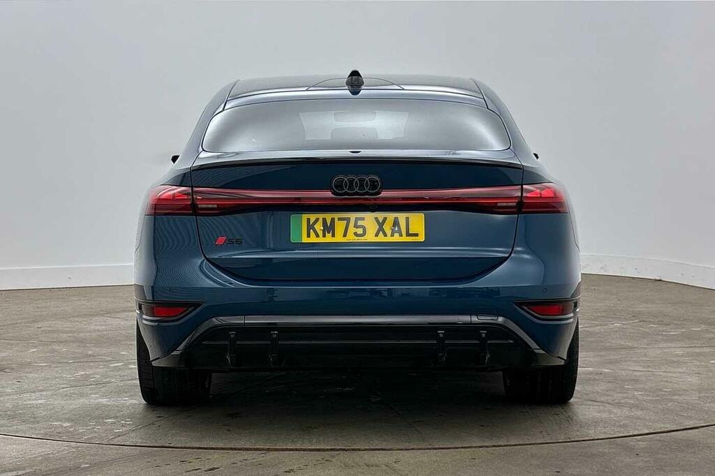 Audi E-tron 225Kw Performance 100Kwh S Line Grey #8