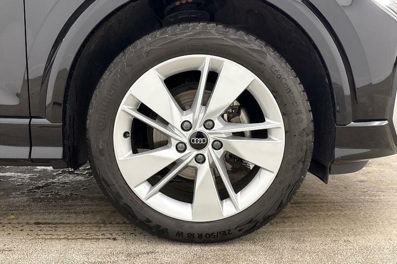 Audi Q2 S Line 30 Tfsi 116 Ps 6-Speed Black #5