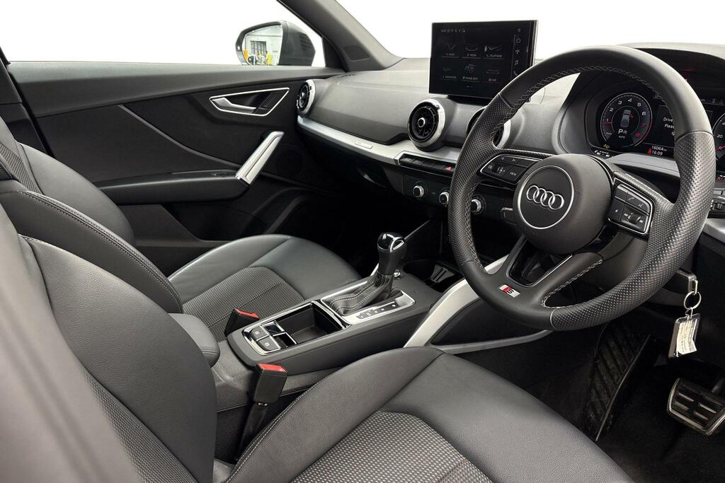 Audi Q2 S Line 35 Tfsi 150 Ps S Tronic Grey #6