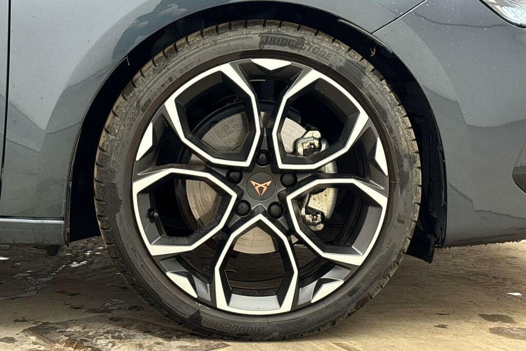 Cupra Leon 1.5 Etsi 150 V2 Dsg Grey #5