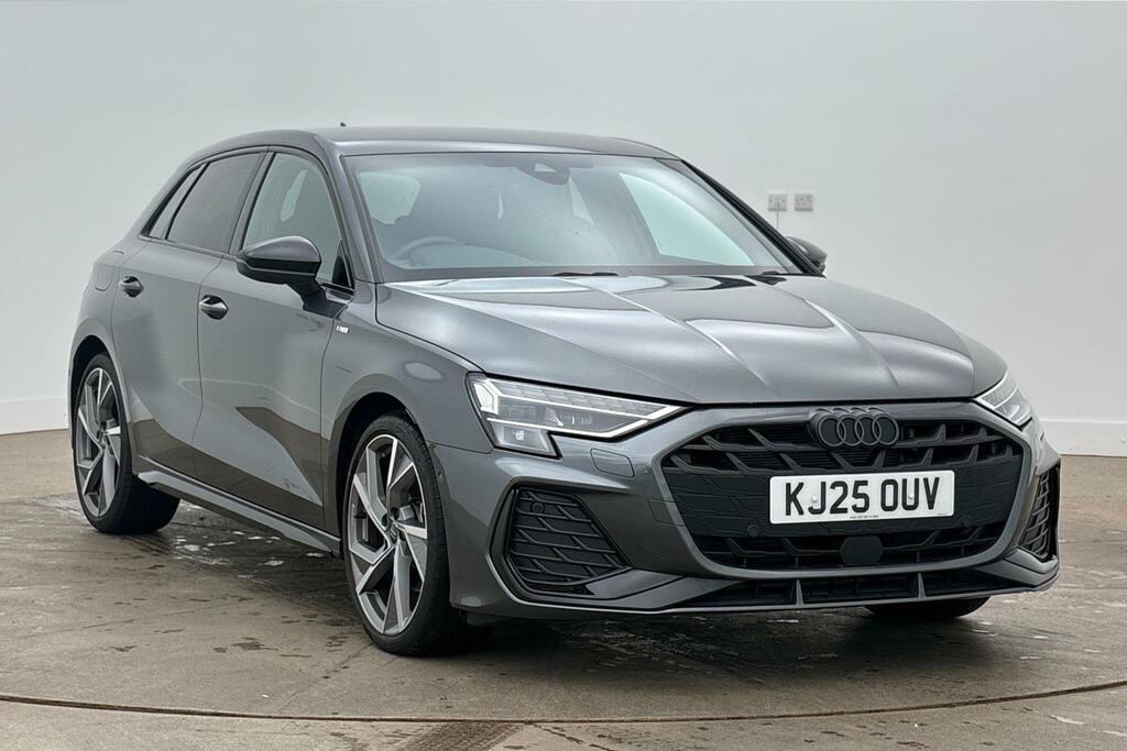 Audi A3 Black Edition 35 Tfsi 150 Ps S Tronic Grey