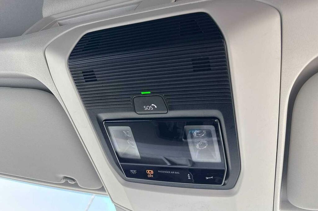 Volkswagen Crafter Cr35 Panel Van Commerce Plus Mwb 177 Ps 2.0 Tdi 8S Grey #35