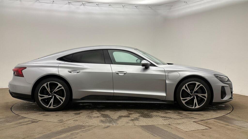 Audi E Tron GT 93.4Kwh Saloon Quattro 476 Ps Silver #4
