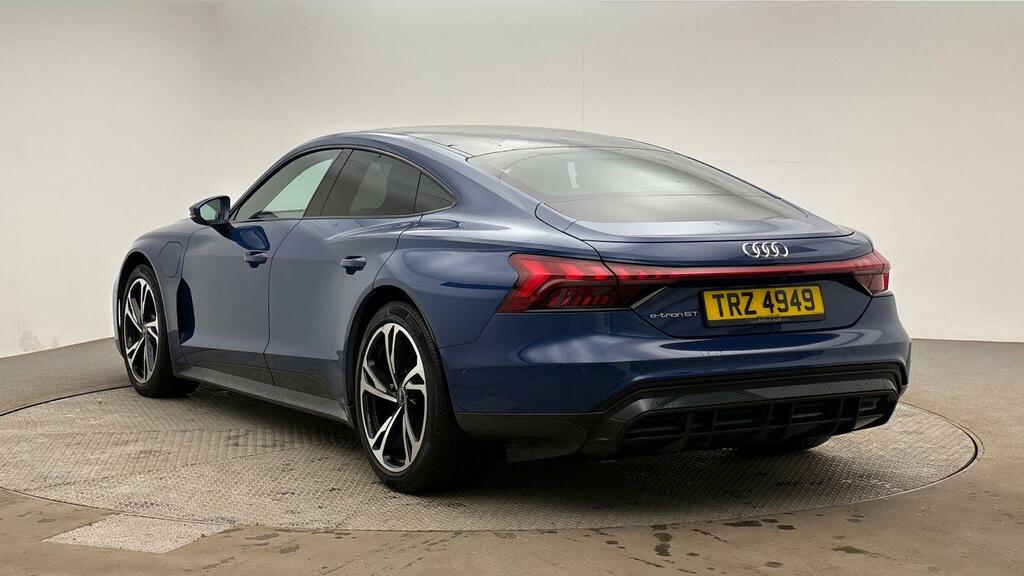 Audi E Tron GT 93.4Kwh Saloon Quattro 476 Ps Blue #3