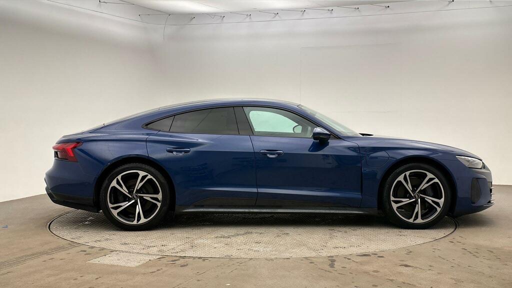 Audi E Tron GT 93.4Kwh Saloon Quattro 476 Ps Blue #4