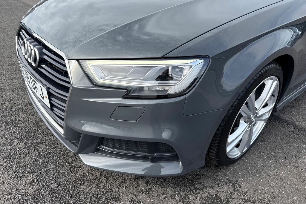 Audi A3 A3 Sportback 35 Tfsi S Line Black Edition White #25