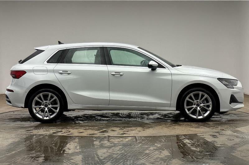 Audi A3 1.5 Tfsi 116 Sport S Tronic White #4
