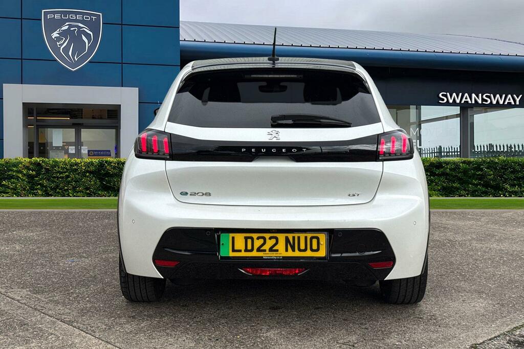 Peugeot e-208 50Kwh Gt 11Kw Charger White #4