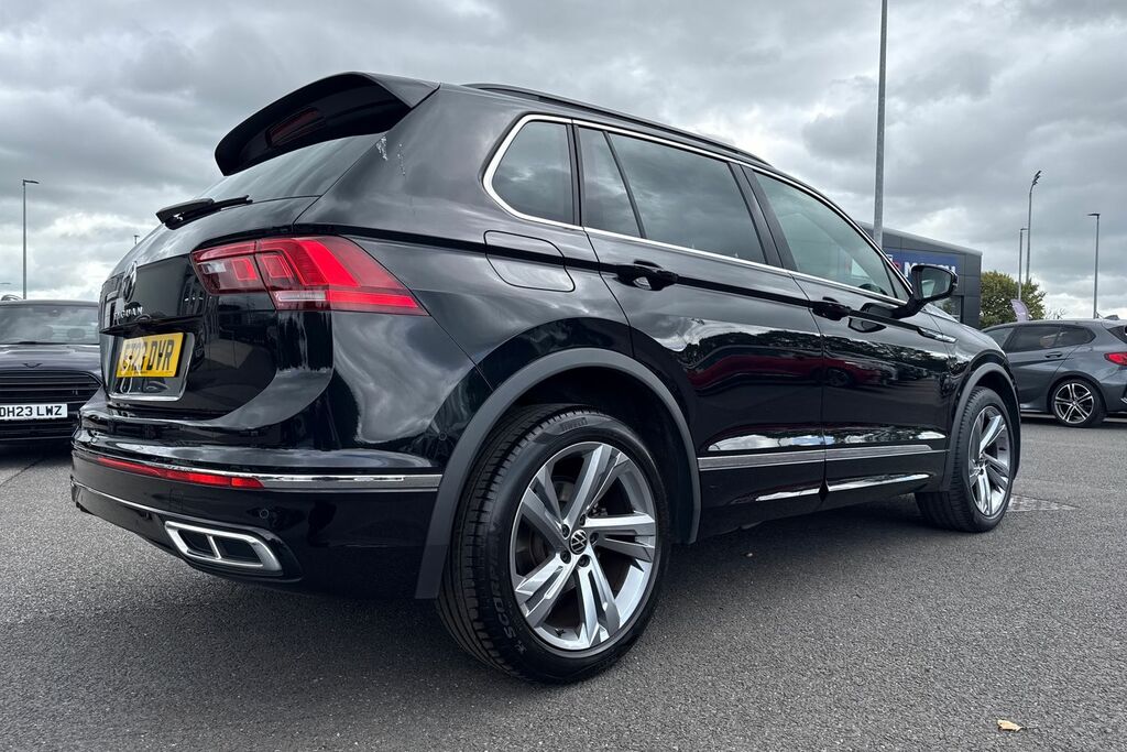 Volkswagen Tiguan Elegance White #32