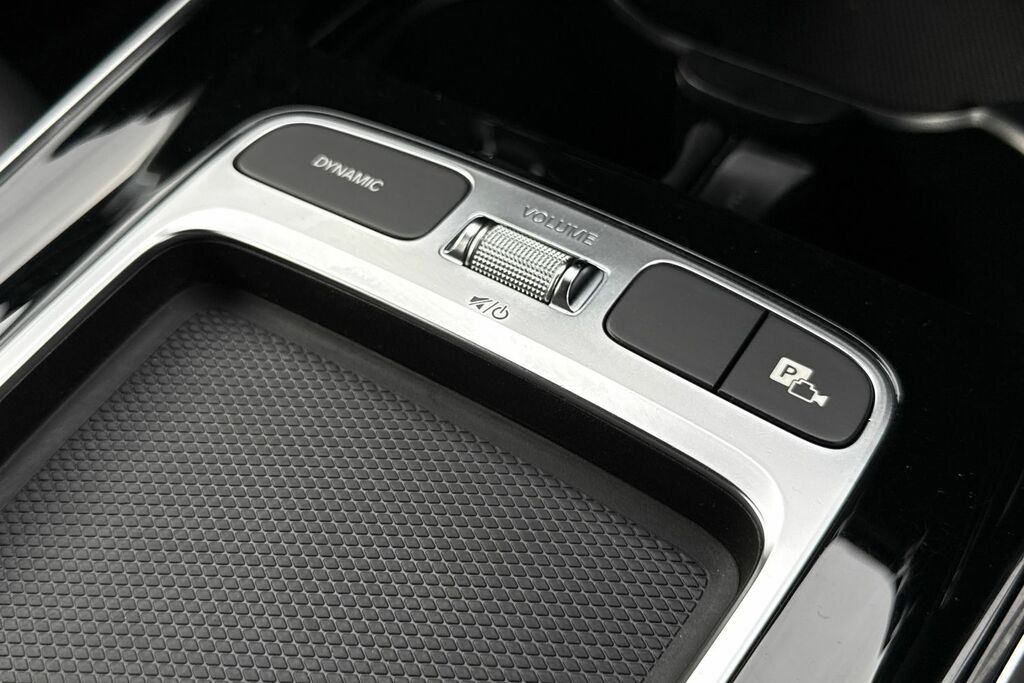 Mercedes-Benz GLB Class Sport Executive Silver #46