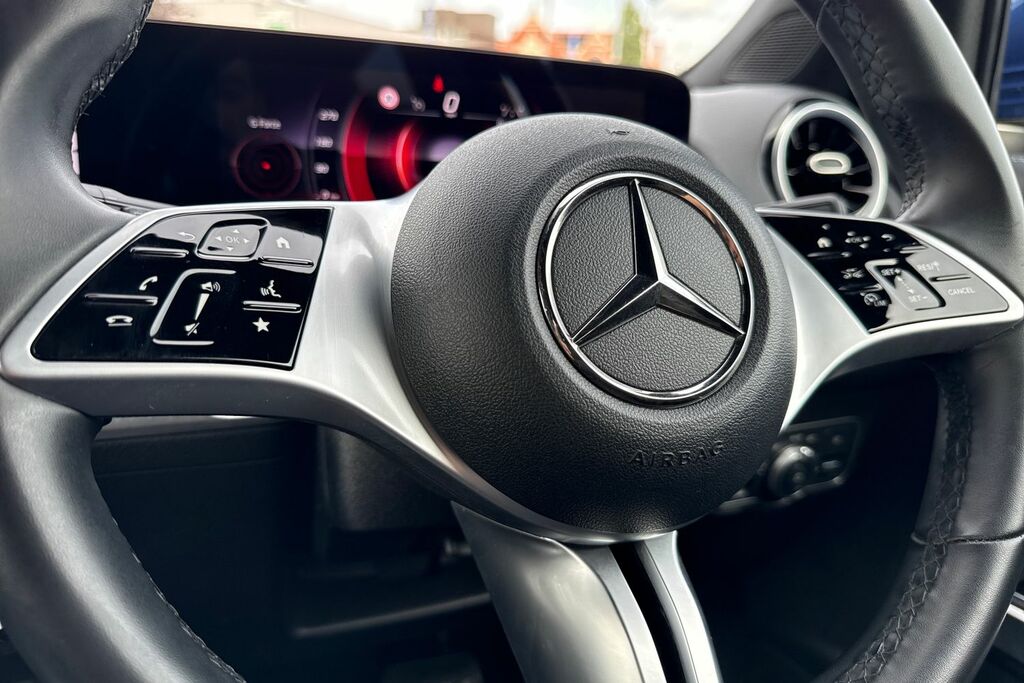 Mercedes-Benz GLB Class Sport Executive Silver #45