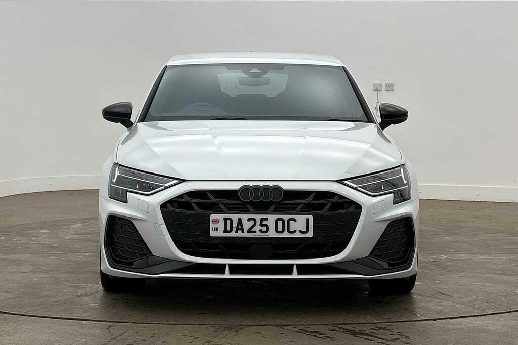 Audi A3 Black Edition 35 Tfsi 150 Ps S Tronic White #6